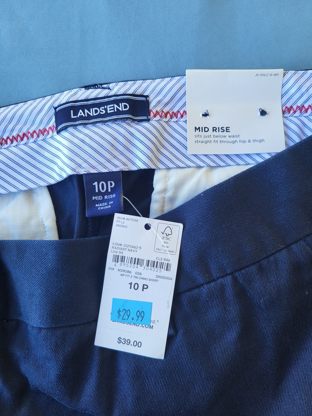 Lands' End Women's Classic Preppy Radiant Navy Mid Rise Chino Shorts
